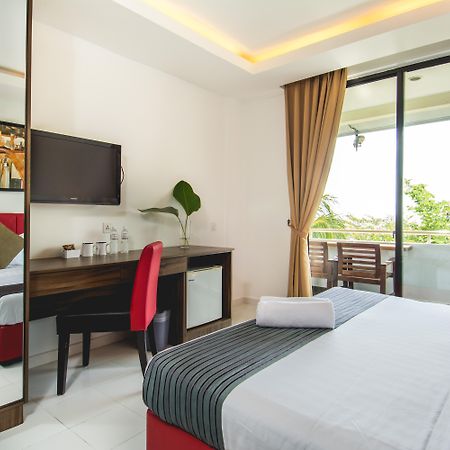 Alia Residence Business Resort Padang Mat Sirat Eksteriør bilde