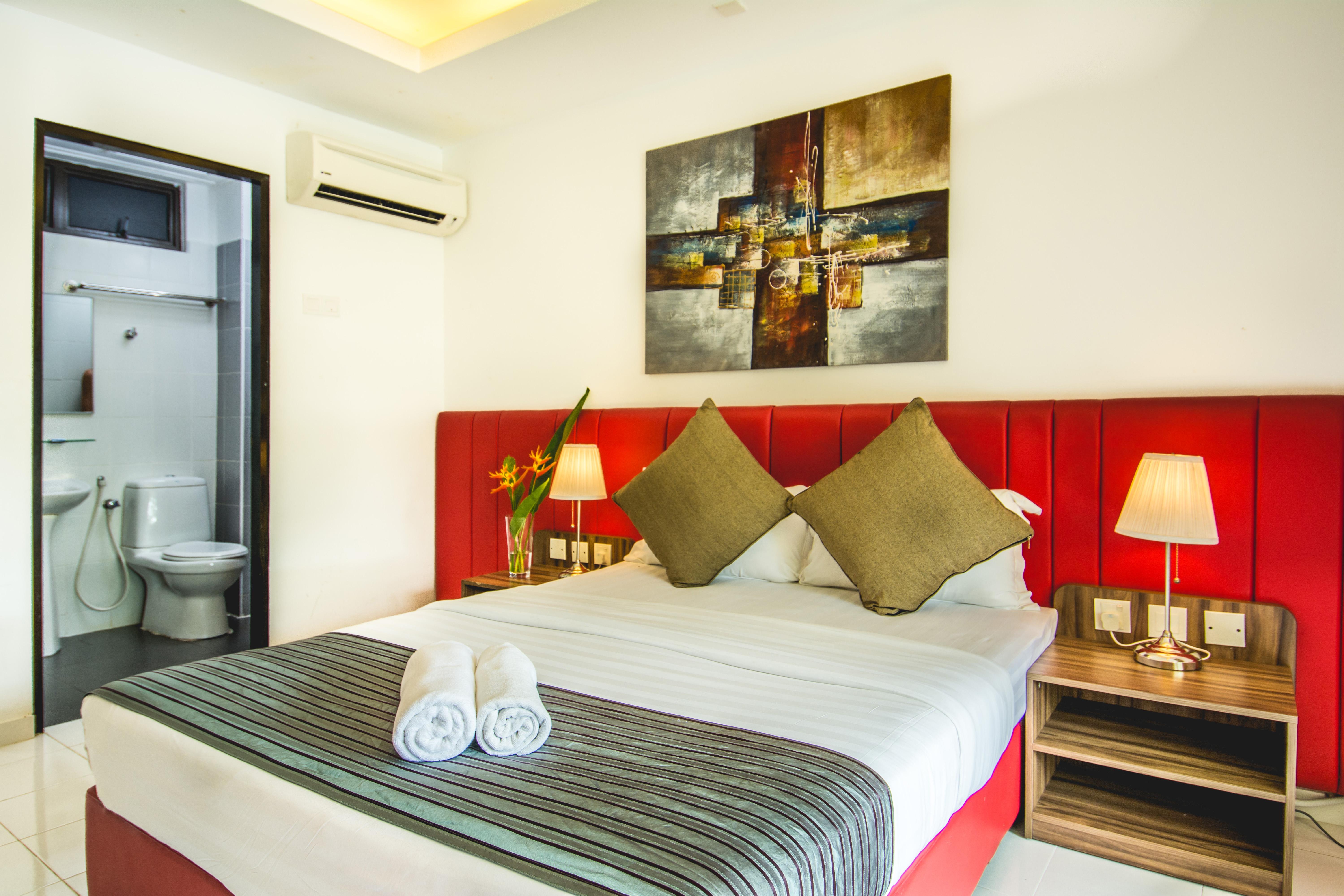 Alia Residence Business Resort Padang Mat Sirat Eksteriør bilde