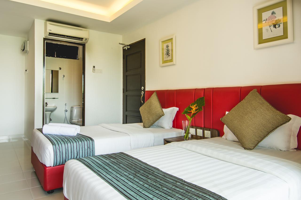 Alia Residence Business Resort Padang Mat Sirat Eksteriør bilde