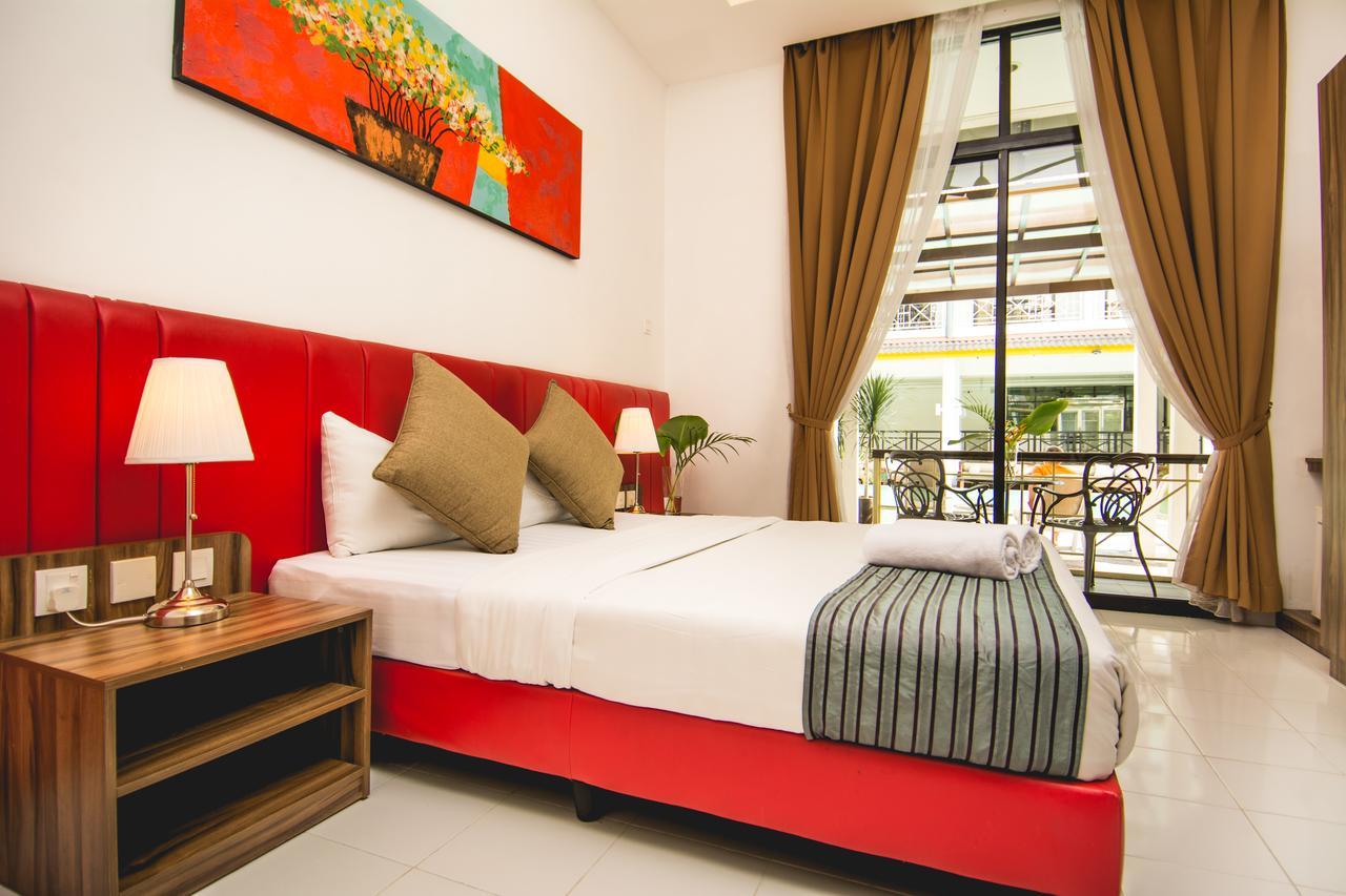 Alia Residence Business Resort Padang Mat Sirat Eksteriør bilde