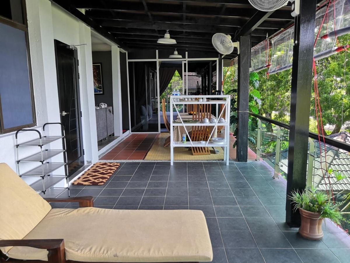 Alia Residence Business Resort Padang Mat Sirat Eksteriør bilde